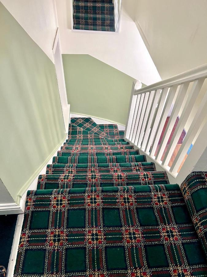 Hotel Roost Hill - Free Parking Zone Edimburgo Esterno foto